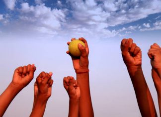 Queen’s Baton hosted in Lahore at Minar e Pakistan Queen's Baton