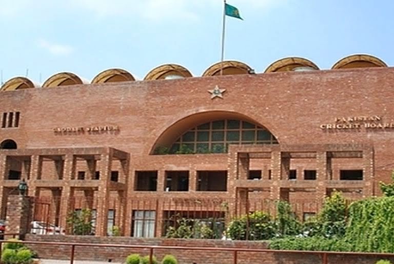 PCB governing board set aside all double seat holders, but Moeen Khan still boss