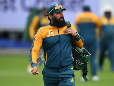 Misbah showed his deep concern to change his mind about retirement in 2015