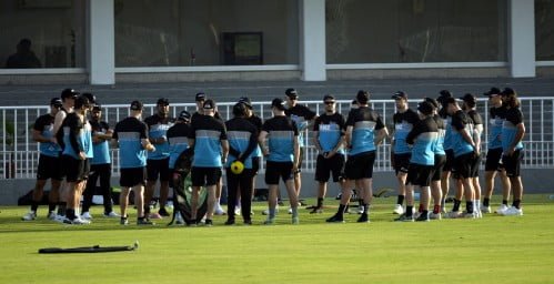 NZ women Cricket team went into lockdown after a bomb threat in England, NZ will not abandoned English tour ! After Shocks