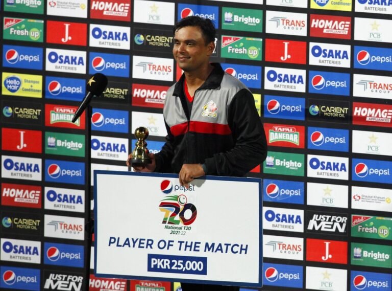 Khurram Manzoor electric Batting Garbed Victory for Sindh against Southern Punjab