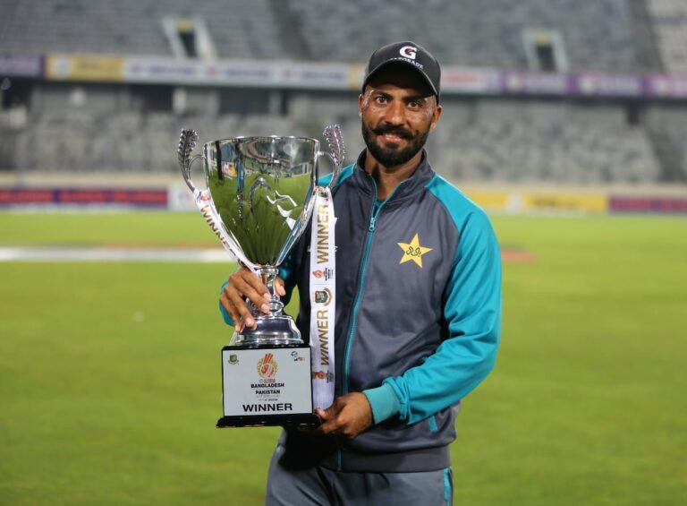 Pakistan Won Dhaka Test against all odds and conditions performed well. Sajid Khan declared man of the match with 12 Wickets